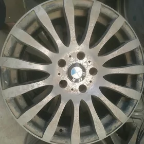 BMW diska r17 standart