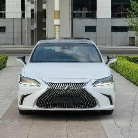 Lexus ES 350 2019