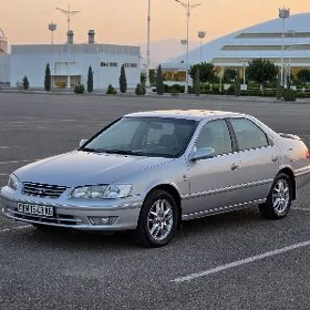 Toyota Camry 2001