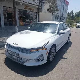 Kia K5 2021