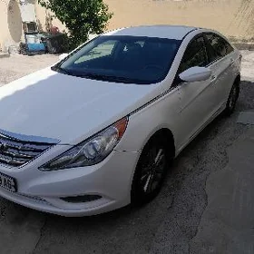 Hyundai Sonata 2011