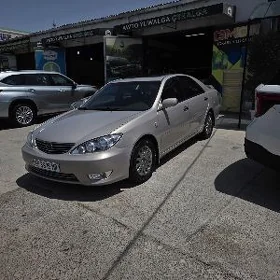 Toyota Camry 2005