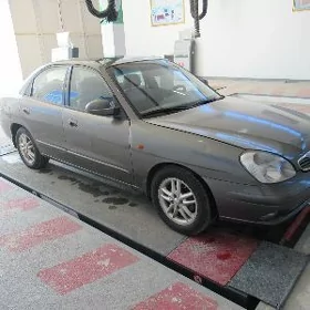 Daewoo Nubira 1999