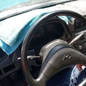 Hyundai Accent 1996