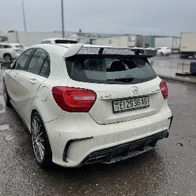 Mercedes-Benz CLA-Class 2014