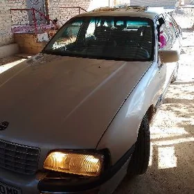 Opel Omega 1992