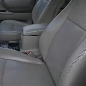 Toyota Land Cruiser 2000