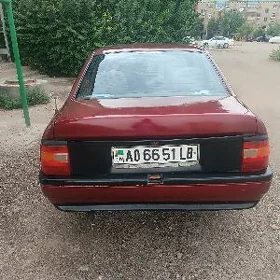Opel Vectra 1989