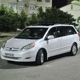 Toyota Sienna 2008