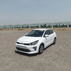 Kia Rio 2021