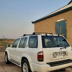 Infiniti QX4 2002