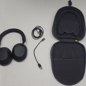 Sony WH-1000XM5