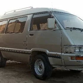 Toyota Town Ace 1986