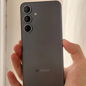 Samsung S24