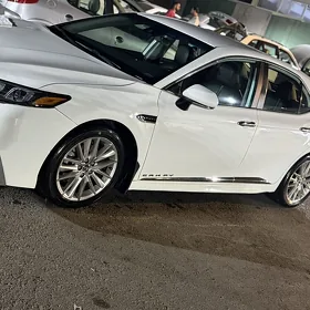 Toyota Camry 2022