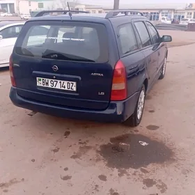 Opel Astra 1998