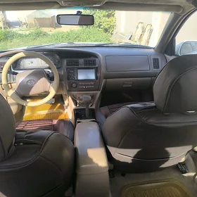 Toyota Avalon 1996