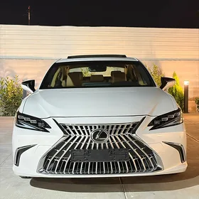 Lexus ES 350 2022
