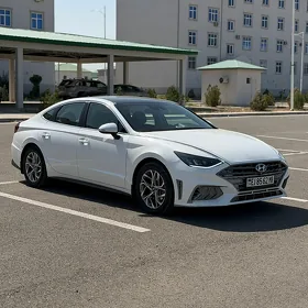 Hyundai Sonata 2020