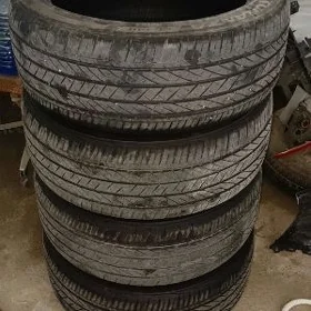Bridgestone 235.45.18