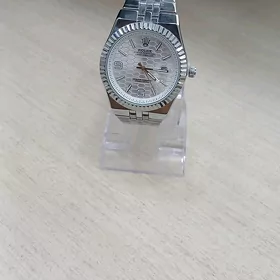 Rolex Sagat,Paket