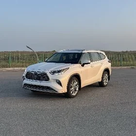 Toyota Highlander 2020
