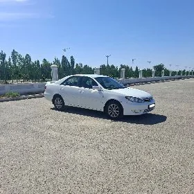 Toyota Camry 2005