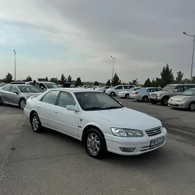 Toyota Camry 1999