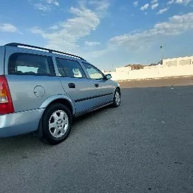 Opel Astra 2000