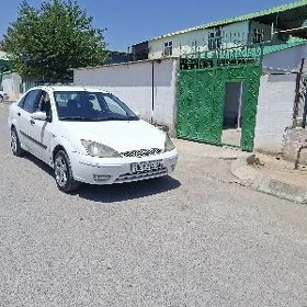 Ford Focus 2000
