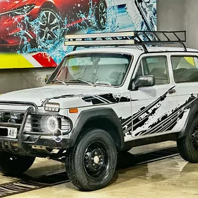 Lada Niva 2013