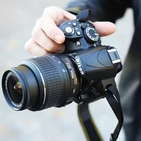Nikon 3100