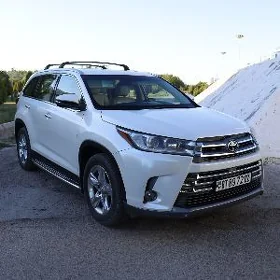 Toyota Highlander 2015