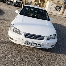 Toyota Camry 2000