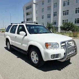 Nissan Pathfinder 2002