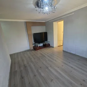 HITROWKA 2/2ET 1KOM