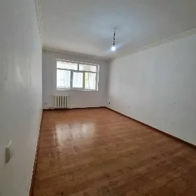 1 комнатная,9 мкр