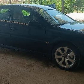 Opel Vectra 2002