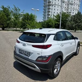 Hyundai Kona 2021
