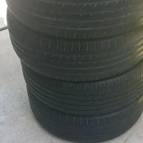 Teker 215/ 55 R 17
