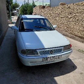 Opel Astra 1996