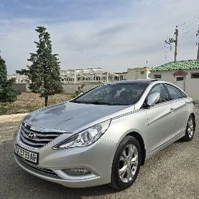 Hyundai Sonata 2012