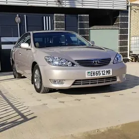 Toyota Camry 2005