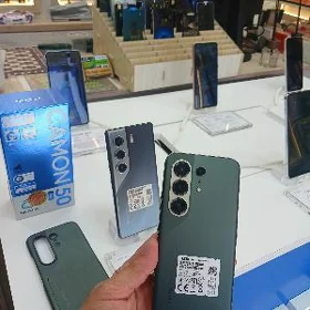 Camon 50 pro Fir green