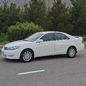 Toyota Camry 2005