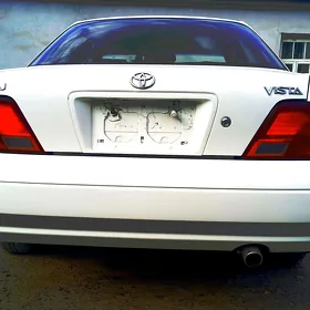 Toyota Vista 1995