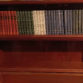 Полки книжные