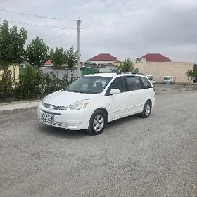 Toyota Sienna 2004