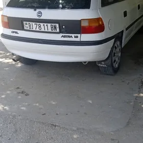 Opel Astra 1992