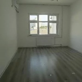 Mir 7/1 Taze dom 3 komnot